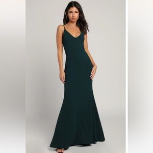 Lulus Infinite Glory Forest Green Maxi Dress, size small, never worn